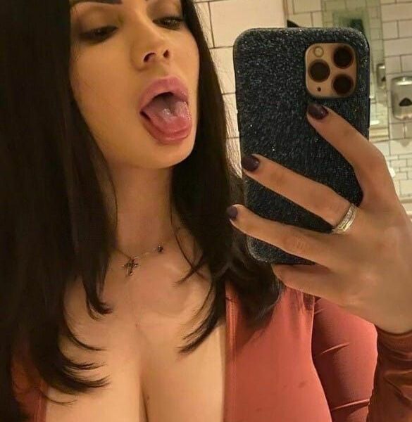 Giving maximum satisfaction is my hobby, if you are looking for a sexy, beautiful and young elegant girl kindly contact me for all your services including in call and outcall. Am available and able to travel within the cities.