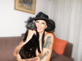 Dra. Perla López