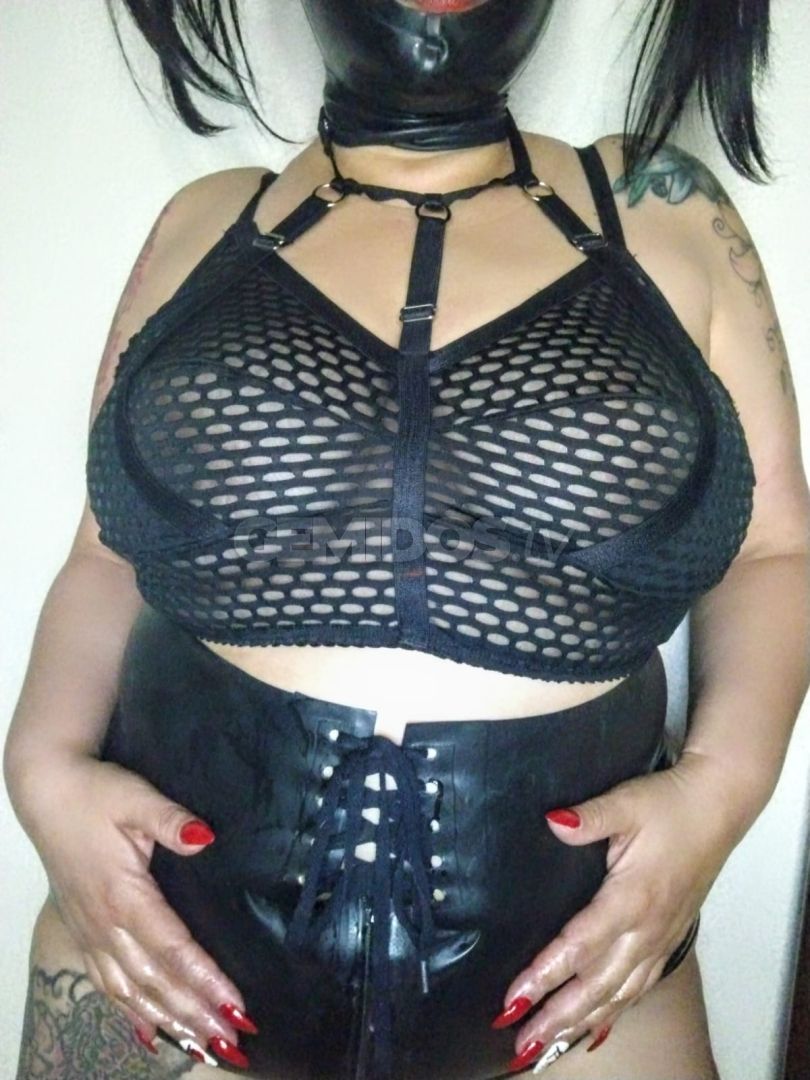 Mistress Cee