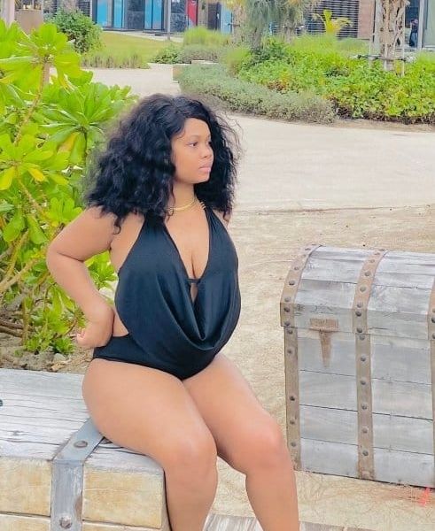 Oil body to body massage and kisses and bowl job and happiness ending and sucking and unlimited shot and front and back sex and golden shower and anal sex and romance and 69 position and Doggy style and girlfriend experience and french kiss