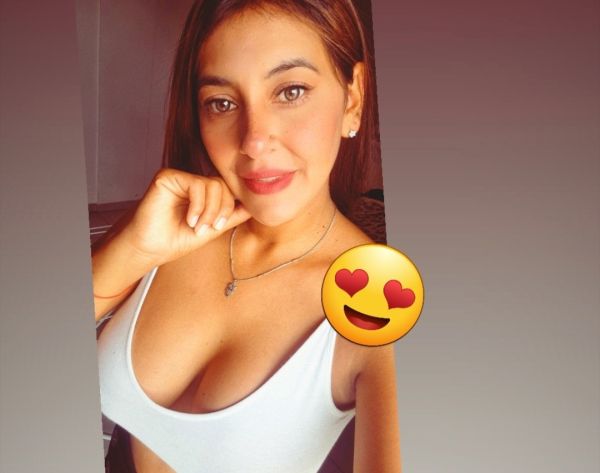 Hola amor soy sol una pendeja de 26 años recién llegada a neuquen hablame y te cuento más estoy en el centro todos los medios de pagos fotos reales amor 💘 