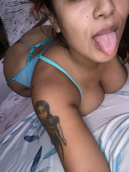 Yanil la peruanita de Lanus 🔥
Estoy para cumplir todas tus fantasias amor, No trabajo los miercoles!!! 💖💥🔥💋💦
 Acepto tarjetas
Trasferencias